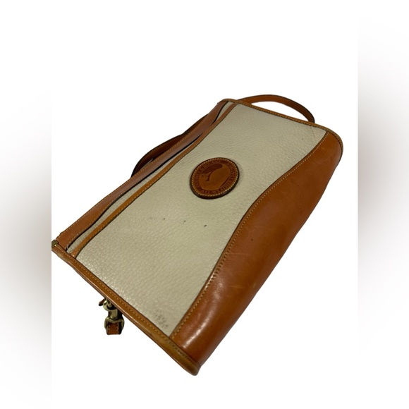 RARE DOONEY & BOURKE ivory two tone leather  crossbody with exterior pockets - Picture 8 of 12